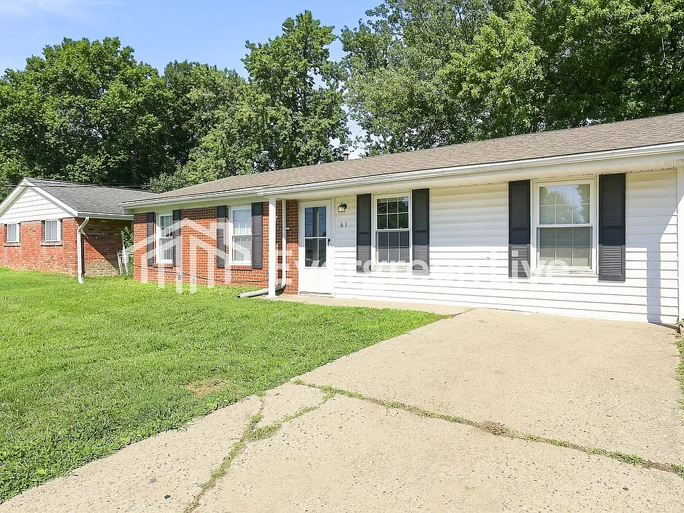 61 Miriam Dr