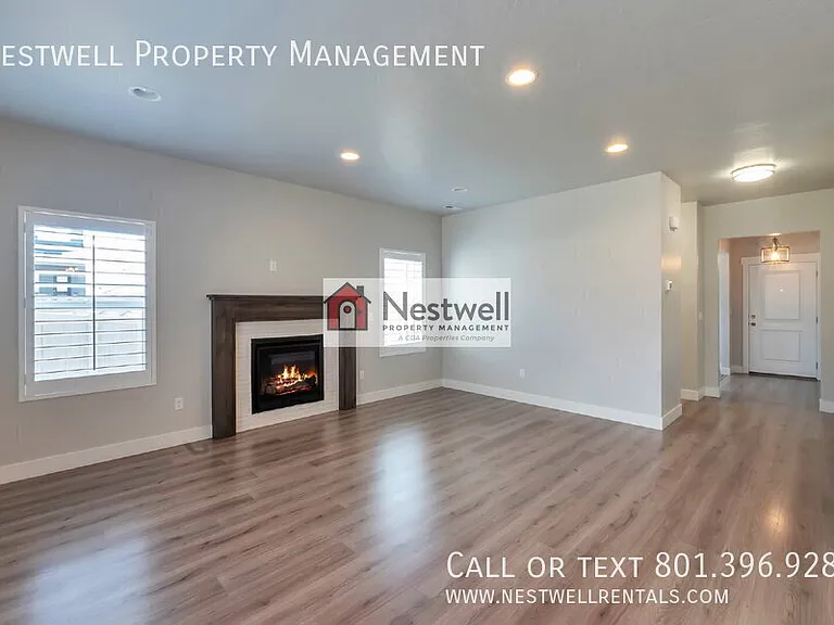 2218 W Granite Arch Way — Photo 6