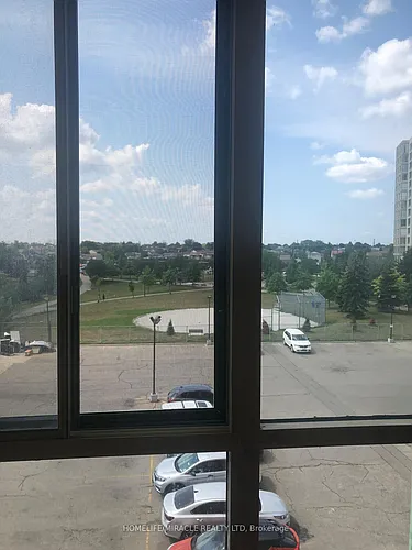 55 Clarington Blvd Photo 1