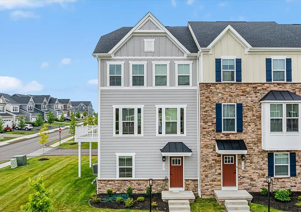9001 Hickory Rd
