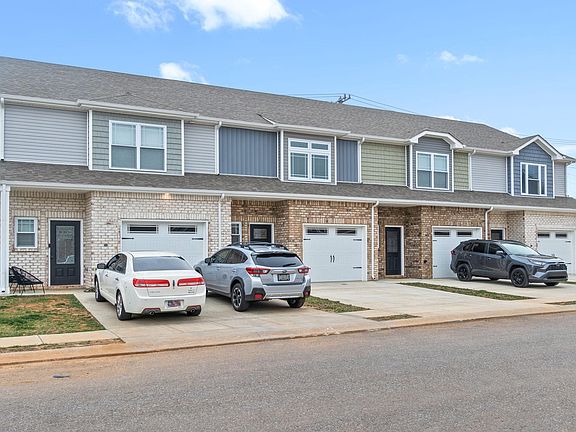 2nd image of 352 Fallon Dr