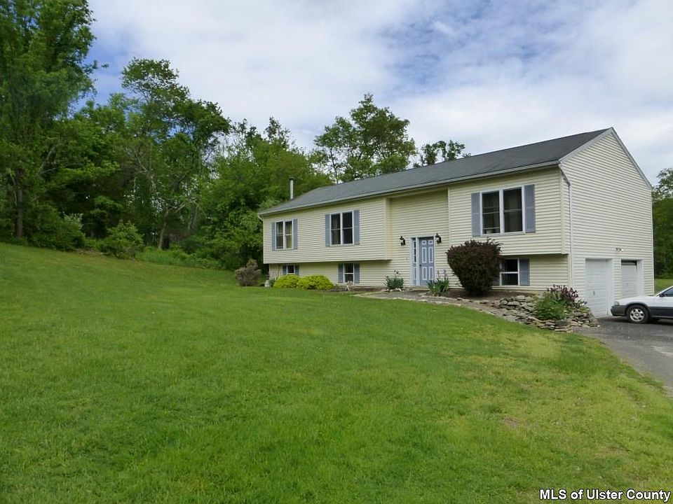 1st image of 9 Ramah Ln
