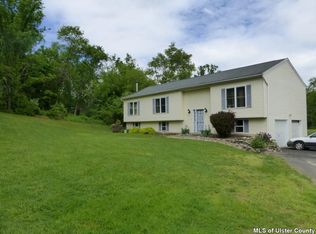 9 Ramah Ln, Gardiner, NY 12561
