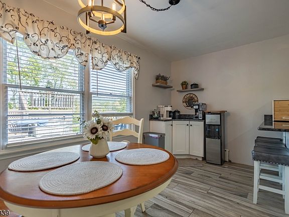 3rd image of 4341 Rudetown Rd