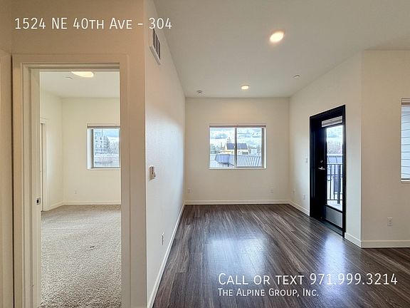4th image of 1524 NE 40th Ave Unit 304
