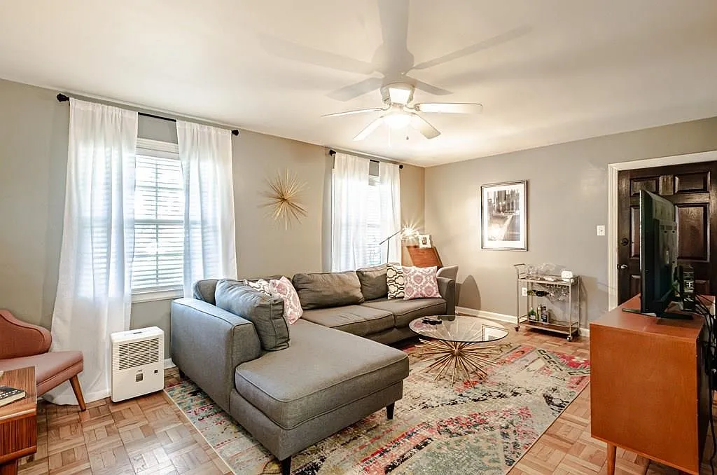 Building Photo - 214 Upham St #8A