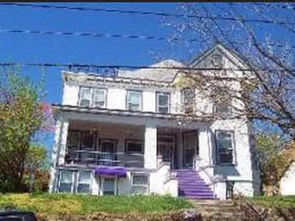 917 1st St SW, Roanoke, VA 24016