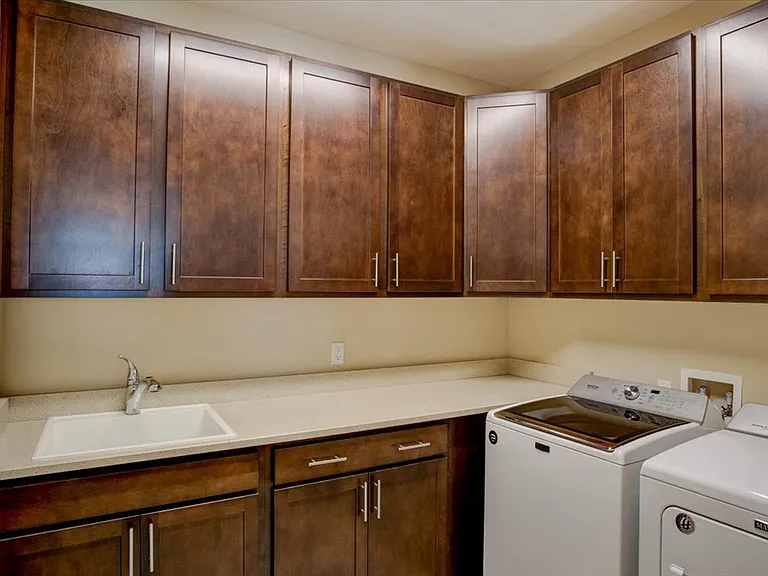 432 Summertime Pl — Photo 17