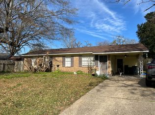 854 Fairlawn Dr, Shreveport, LA 71118