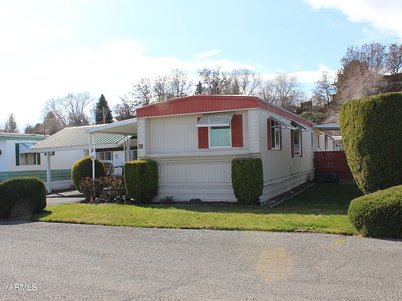 3rd image of 3601 Castlevale Rd Unit 38