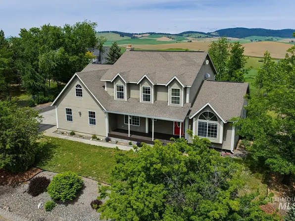 1060 Canterwood Dr, Moscow, ID 83843