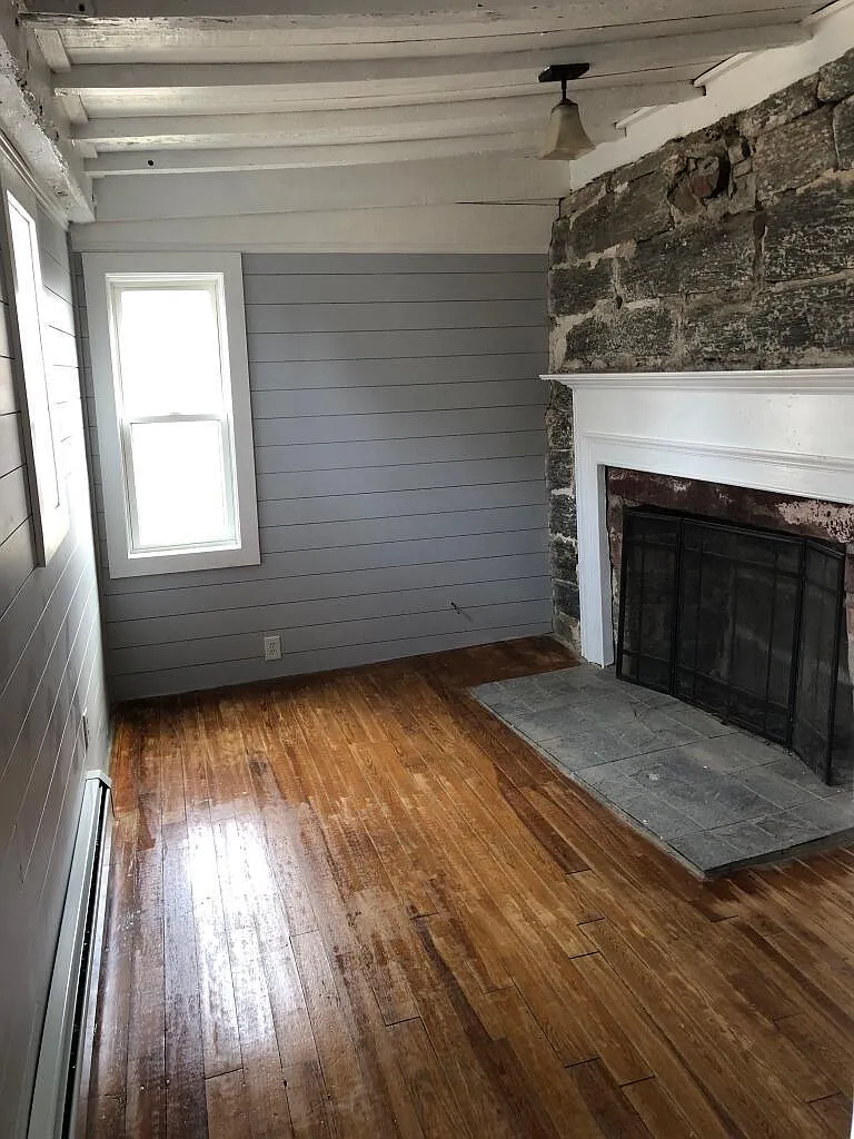 3 bed, 1800 sqft, $2,800 — Photo 4