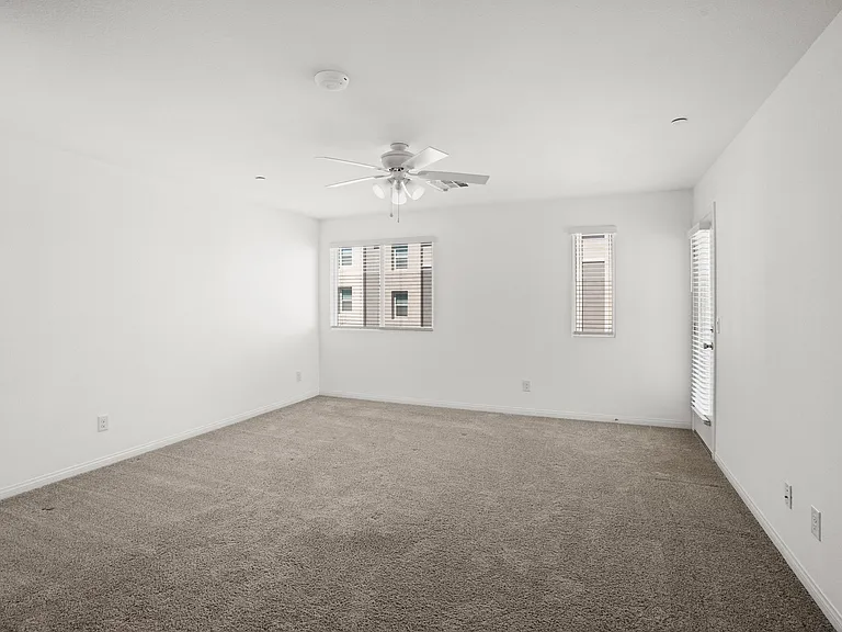2841 Brilliant Aurora Ln #5 — Photo 33