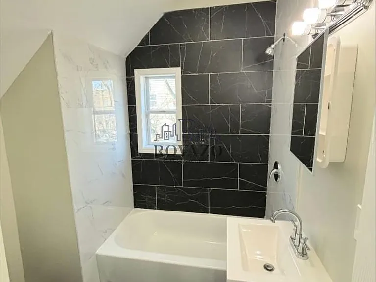 376 Avon Ave #2 — Photo 8
