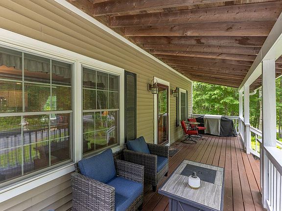 5th image of 147 Spiller Hill Road