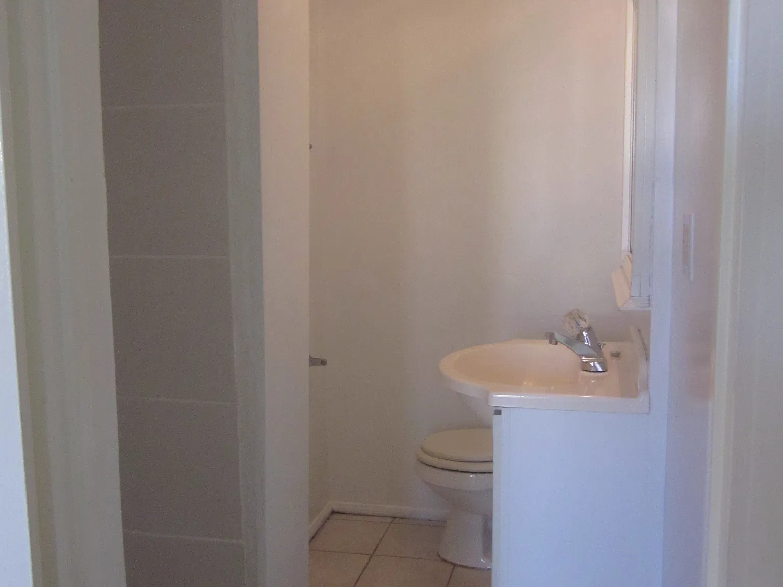 2 bed, 1000 sqft, $2,600 — Photo 4
