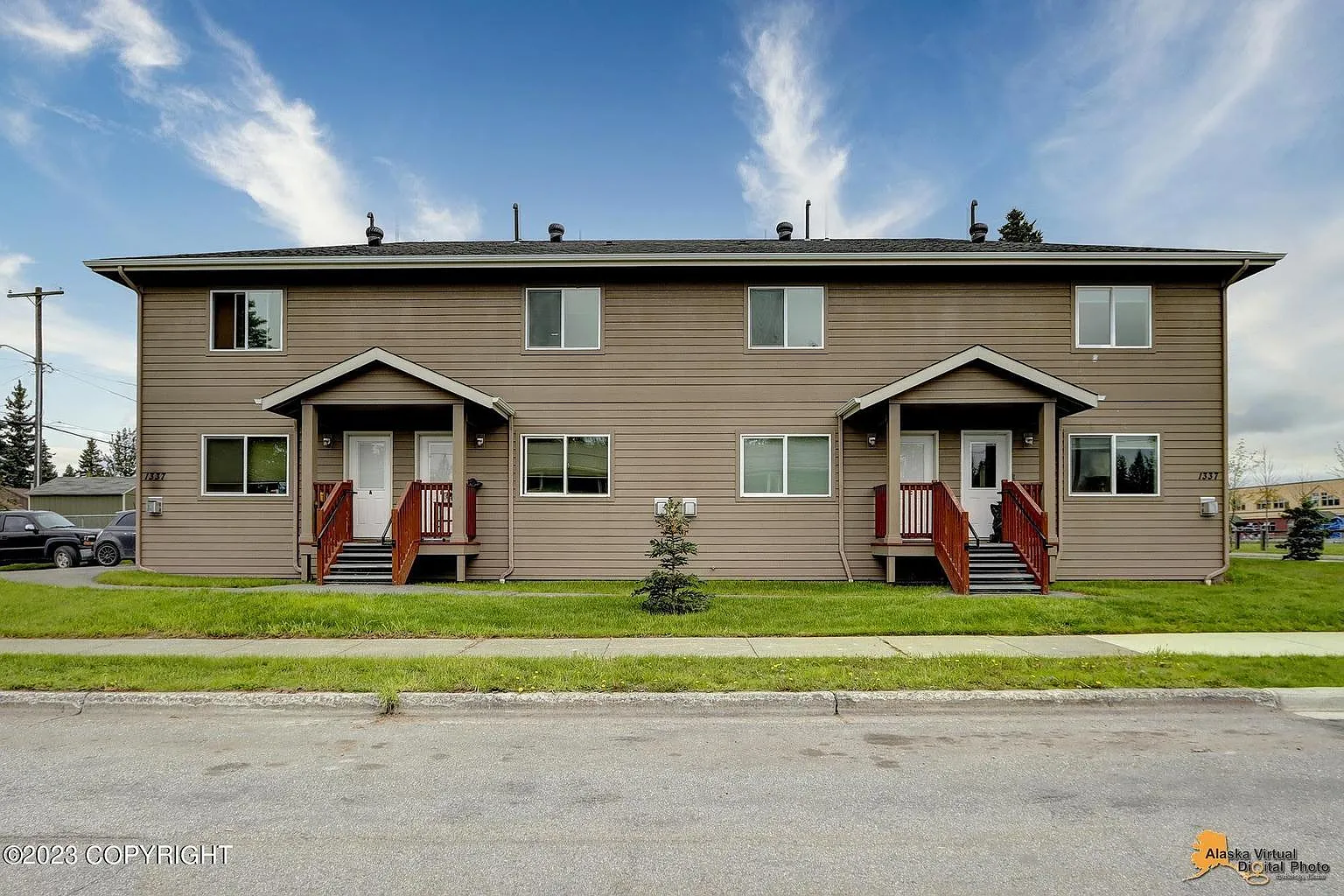 2 bed, 1.5 bath, 1000 sqft, $1,650 — Photo 1