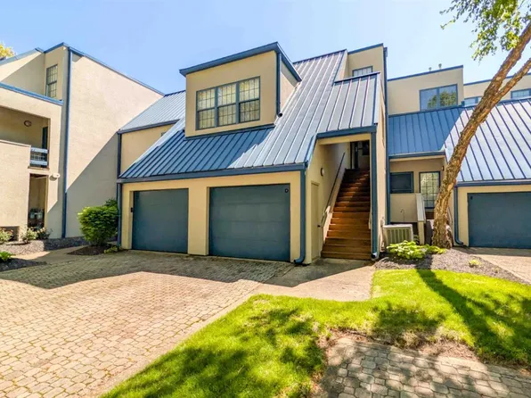 4475 Marin Hbr Unit D, Port Clinton, OH 43452