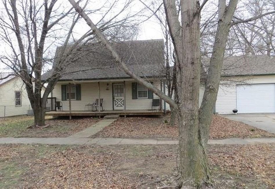 113 N Forrest St, Douglass, KS 67039 Zillow