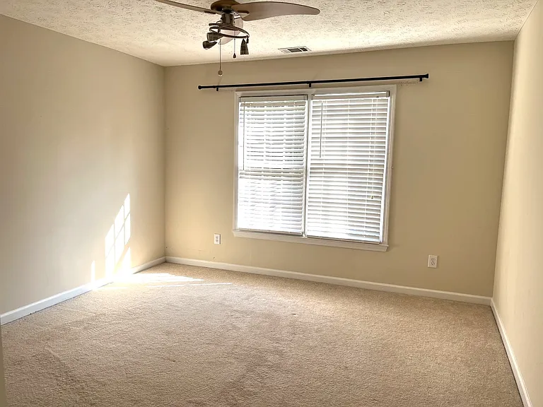 1501 Brookwood Lake Dr — Photo 14