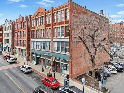 57 Washington St APT 3A, Haverhill, MA, 01832