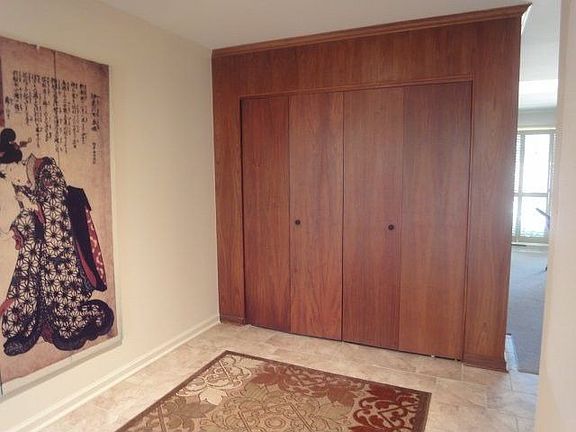 Tiled floor and marvelous decor