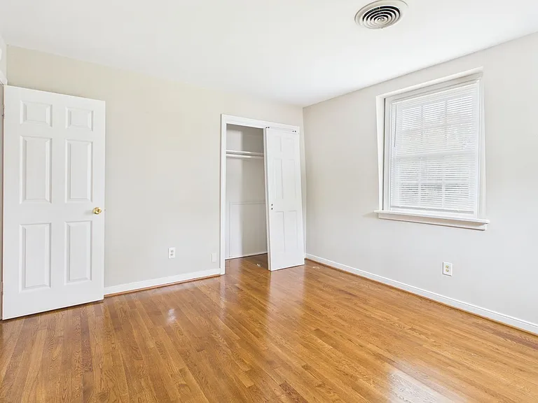 1519 Chauncey Ln — Photo 49
