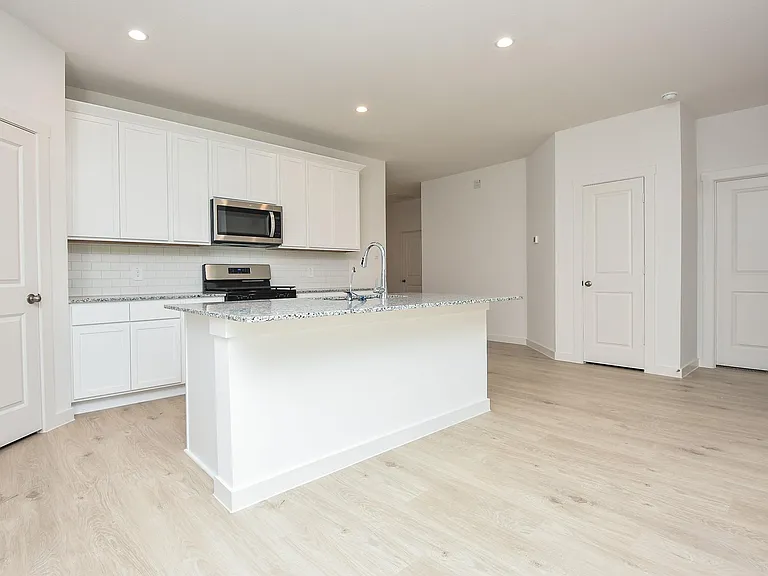 1130 Vista Pointe Dr — Photo 11