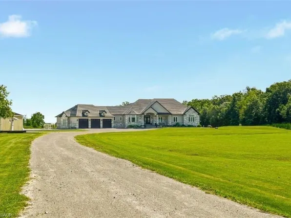 148 Moores Rd, Haldimand County, ON N0A 1R0
