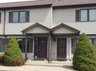 20 Julie Rd APT C12, Plainville, CT 06062