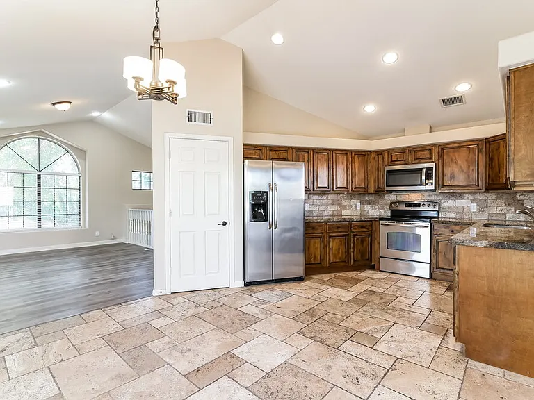 1522 W Del Rio St — Photo 10