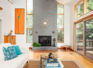 225 River Rd, West Newbury, MA 01985