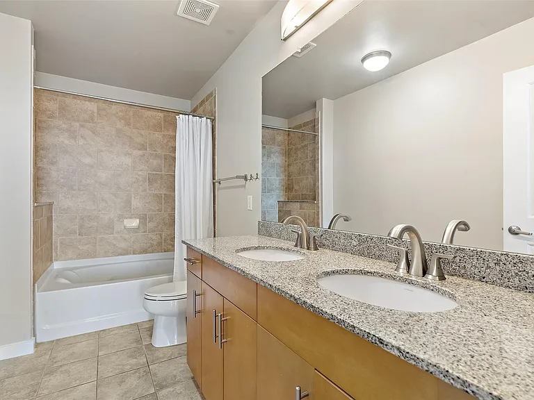 360 Nueces St #4209 — Photo 16