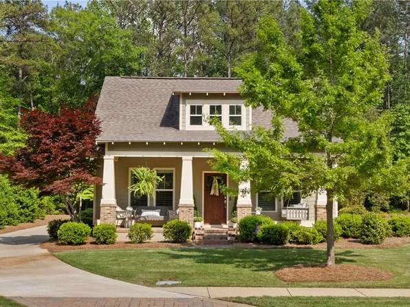 2811 National Village Pkwy, Opelika, AL 36801