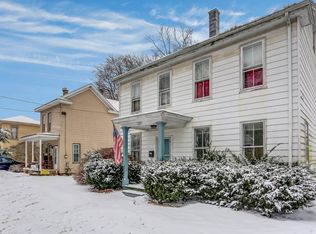 620 N Front St, Milton, PA 17847