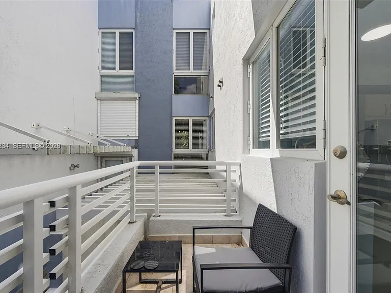 832 N Victoria Park Rd #832 — Photo 12