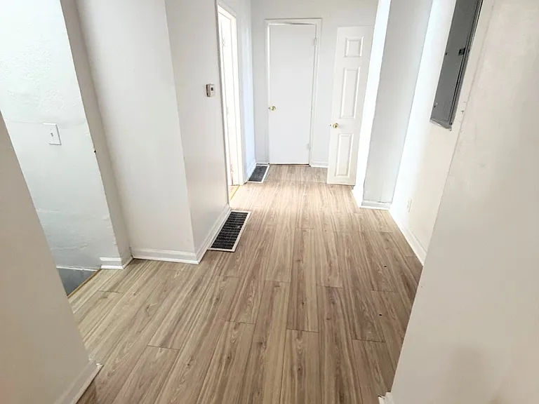 2601 Bellevue Ave #1 — Photo 17