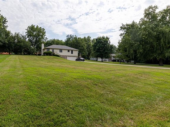2nd image of 13470 Brookwood Way