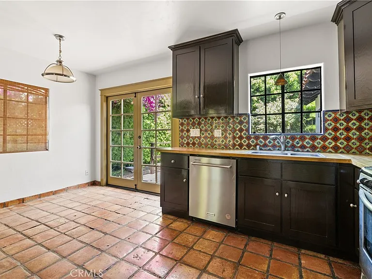 3754 Mountain View Ave — Photo 16