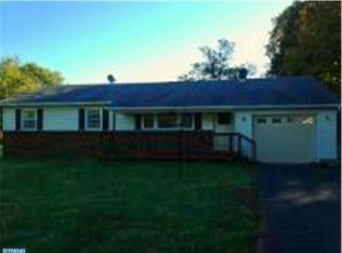 713 S Spring Rd, Vineland, NJ 08361