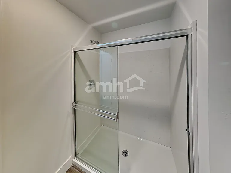 7426 S Keller Ln — Photo 12