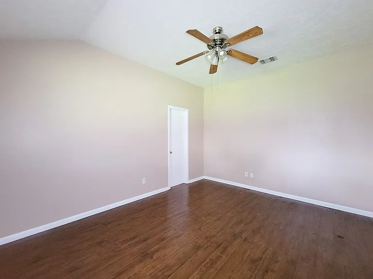 29002 Sedgefield St — Photo 25