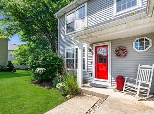 407 Fenmore Ct, Genoa City, WI 53128