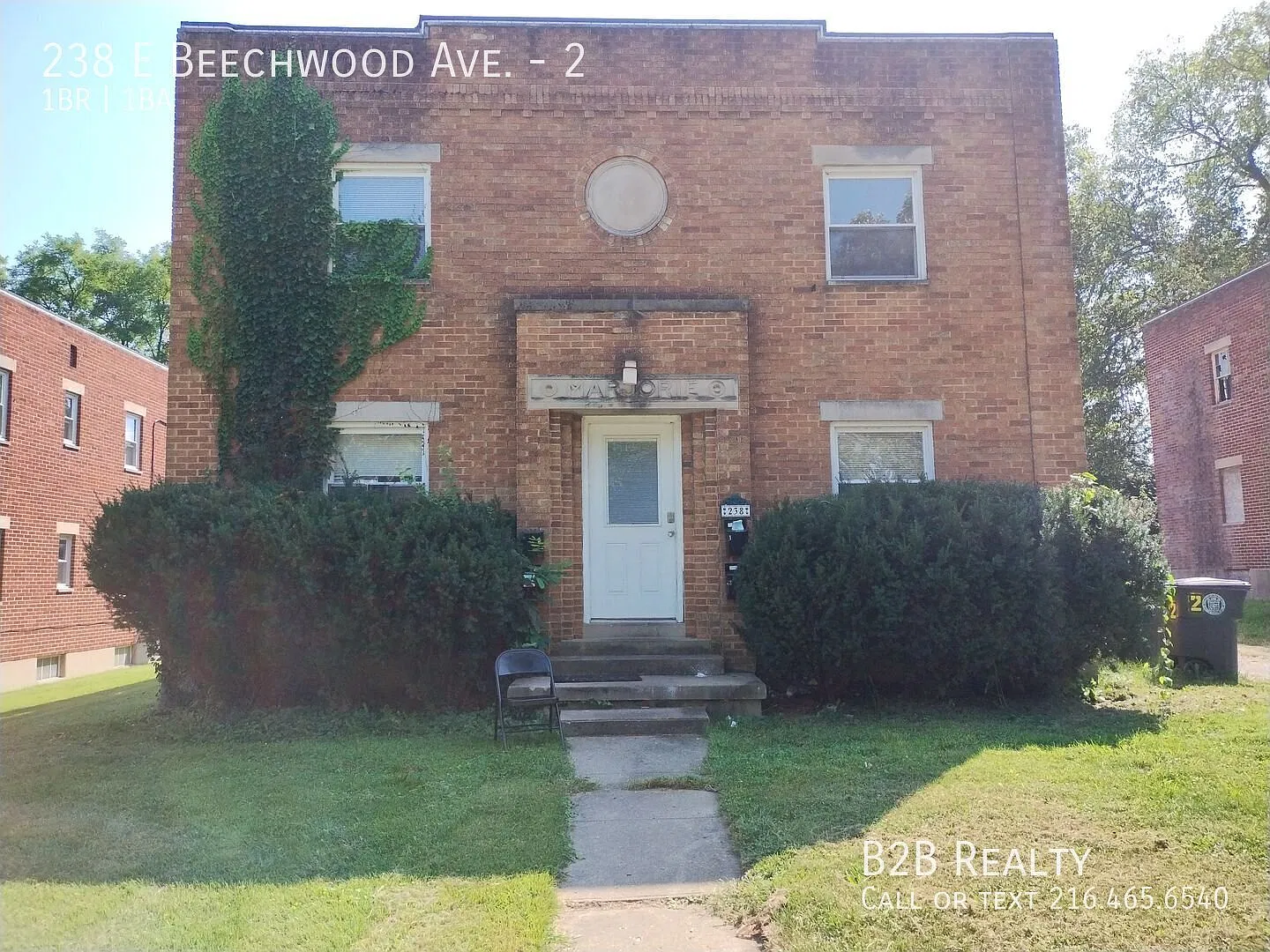 Charming 1-Bedroom Property in Prime Location — Photo 1