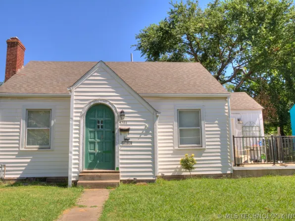 4703 E 4th Pl S, Tulsa, OK 74112