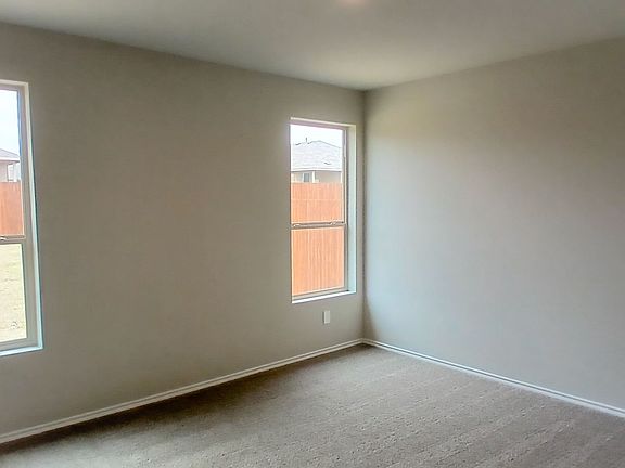 5th image of 312 Perk St