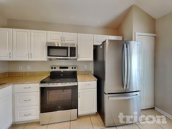 4th image of 1446 Firewheel Dr