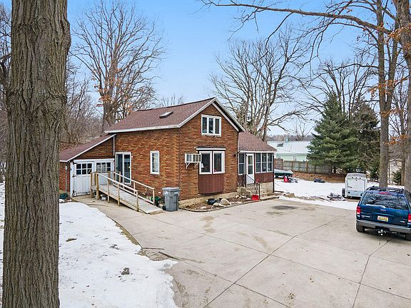 2nd image of 3579 Butterworth St SW