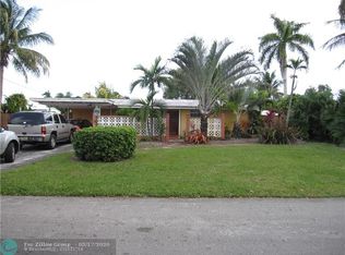 2542 Okeechobee Ln, Fort Lauderdale, FL 33312