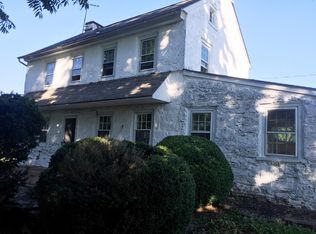 2215 N Wales Rd, Lansdale, PA 19446